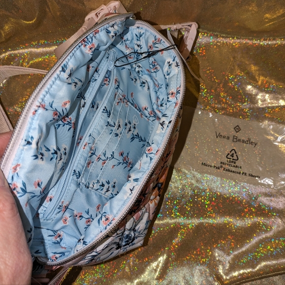 VERA BRADLEY Belt Bag  NewWithTags - Picture 7 of 9